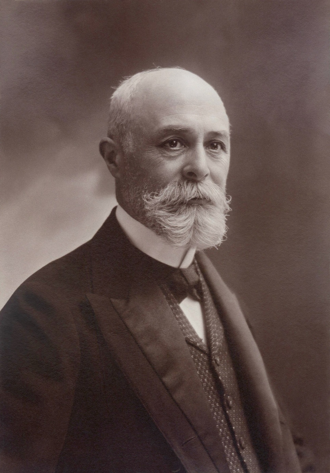 Paul Nadar - Henri Becquerel — Paul Nadar / Adam Cuerden