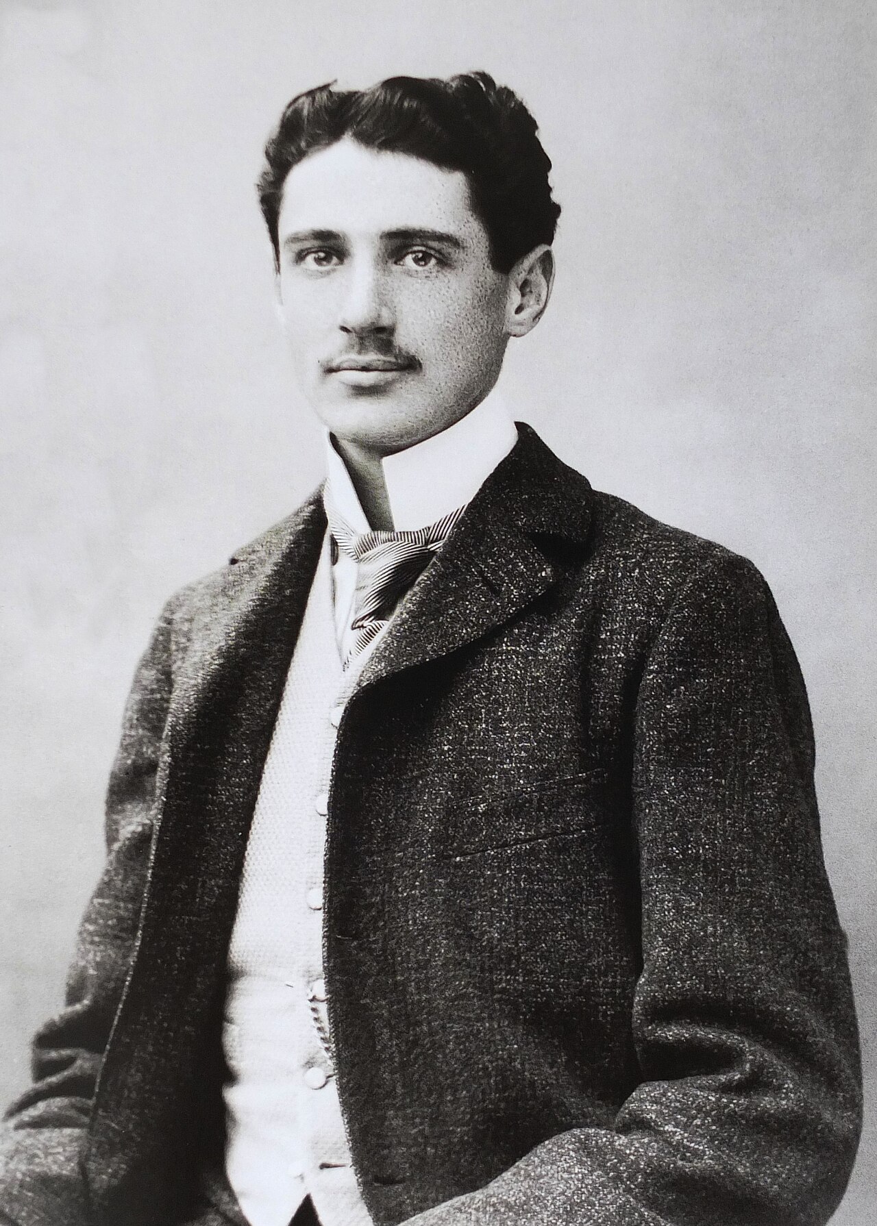 Armand duc de Guiche 1900 — Paul Nadar