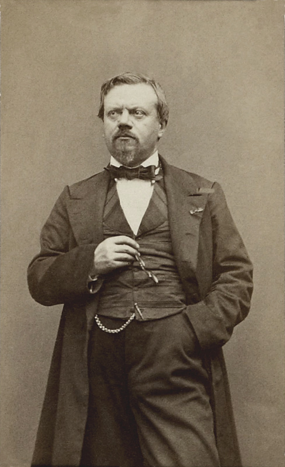 Clairville, par Etienne Carjat, BNF Gallica — Étienne Carjat