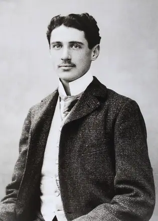 Armand duc de Guiche 1900 — Paul Nadar