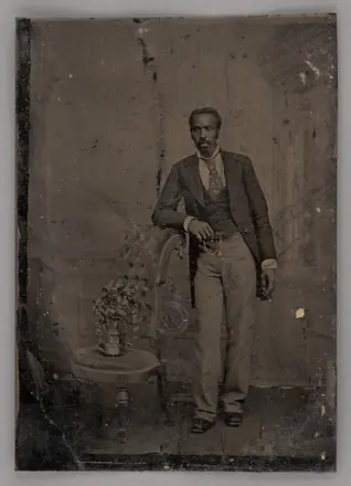 Untitled (Portrait of a Standing Man) — Unbekannter Künstler
