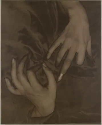 Georgia O'Keeffe—Hands and Thimble — Alfred Stieglitz