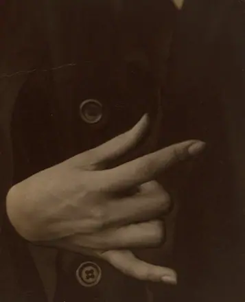 Georgia O'Keeffe—Hand — Alfred Stieglitz